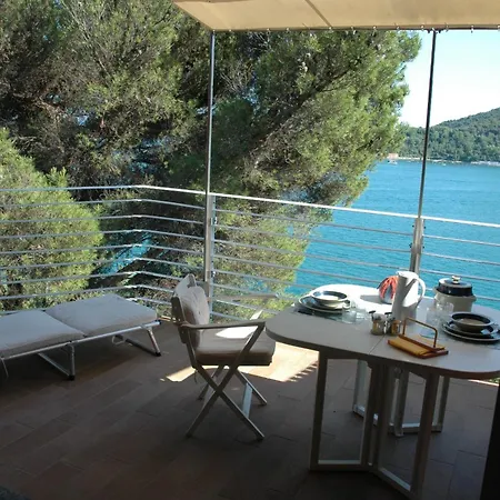 Bouganville Apartment Porto Venere