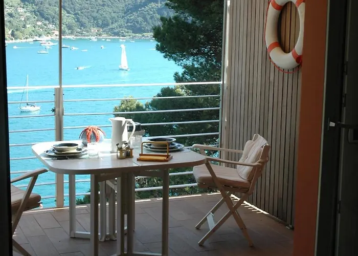 Bouganville Портовенере